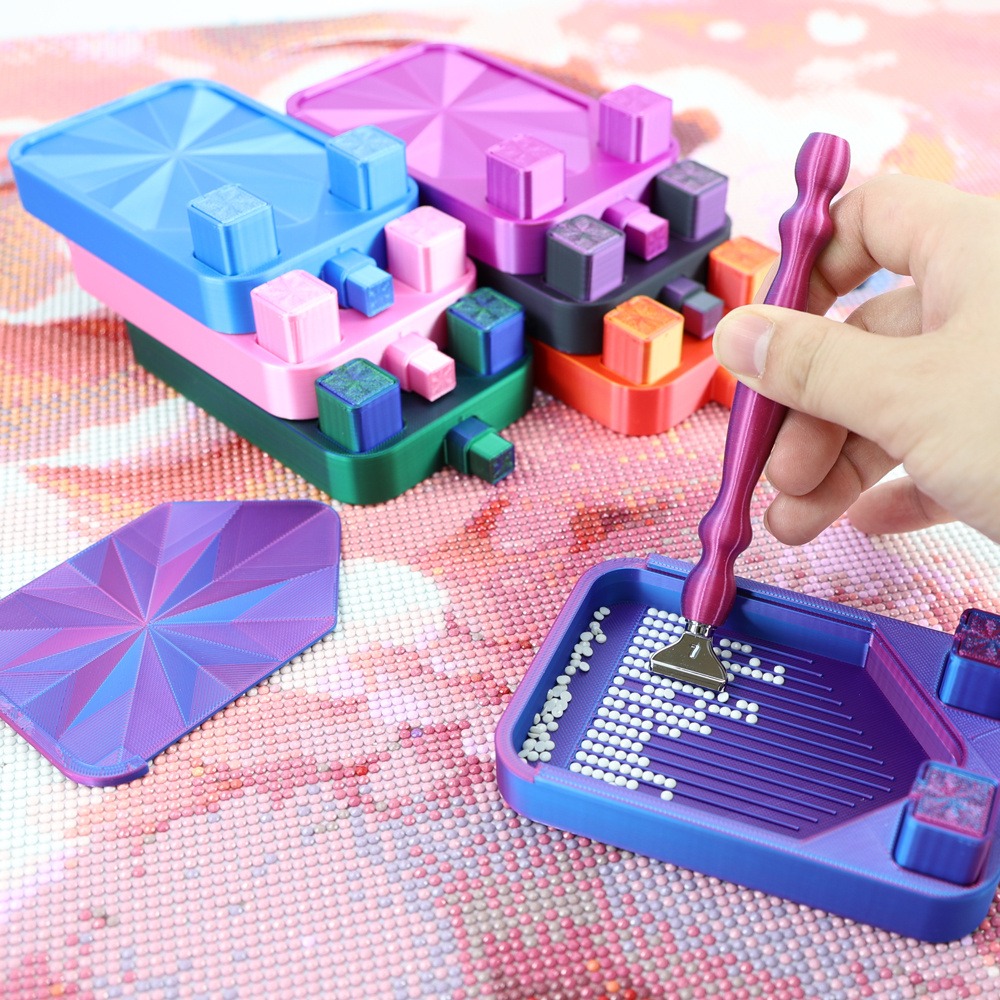 Vassoio per Diamond Painting M - Bead Organizer Tray recensione e prezzo